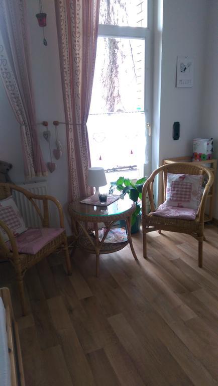 Martina'S Gastezimmer Erfurt Extérieur photo